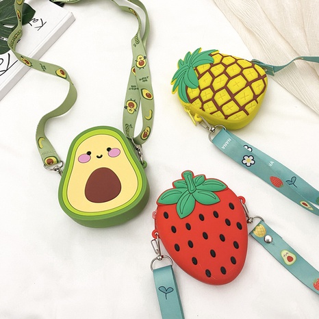 Children's Strawberry Pineapple Coin Purse Silicone Messenger Bag Wholesale Nihaojewelry's discount tags