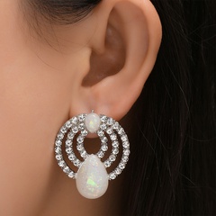 European and American Refined Rhinestone Earrings Sky Color Drop-Shaped Diamond Earrings Gentle Earrings Factory Direct Sales