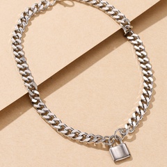 Vente en gros bijoux style punk épais collier pendentif de verrouillage de chaîne nihaojewelry
