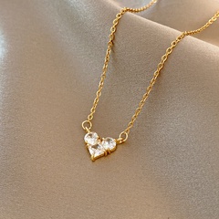 Simple Fashion in Europe and America Loving Heart Zircon Titanium Steel Necklace Niche Ins Style Temperament Clavicle Chain Internet Celebrity Light Luxury Pendant