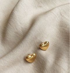 Simple Heart Glossy Heart Titanium Steel Gold Plated Earrings Wholesale Nihaojewelry
