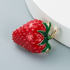 dripping oil cute strawberry shape brooch wholesale nihaojewelry