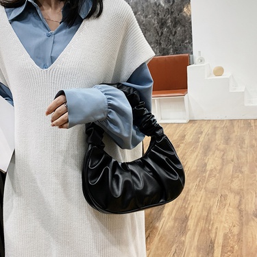 solid color cloud fold single shoulder bag—5