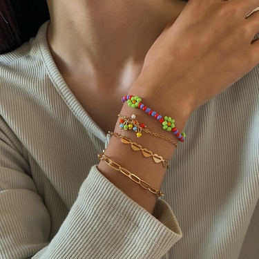hit color beaded geometric hollow heart chain bracelet set  jewelry—2
