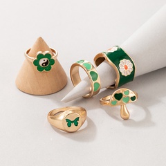wholesale Retro grüne Serie Blume Pilz Schatz Schmetterling Ring fünfteiliges Set Nihaojewelry