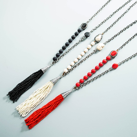 Wholesale Retro Natural Stone Beads Crystal Irregular Tassel Necklace Nihaojewelry's discount tags