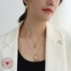 wholesale fashion key lock pendant titanium steel 18k gold necklace Nihaojewelry