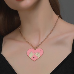 wholesale cartoon heart shape couple set necklace Nihaojewelry