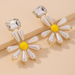 wholesale jewelry small daisy pearl zircon pendant earrings nihaojewelry