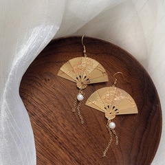 wholesale retro carved fan swinging earrings Nihaojewelry