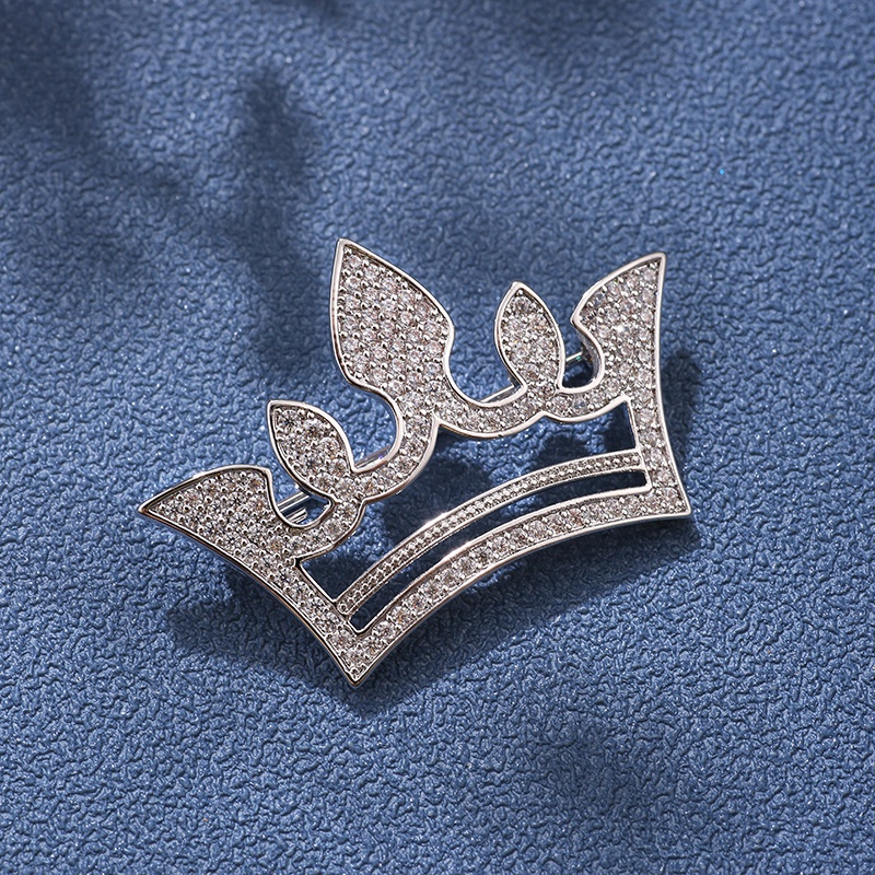 broche en forme de couronne rtro en gros Nihaojewelry