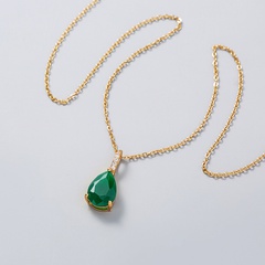 new emerald green inlaid zircon pear-shaped pendant copper necklace wholesale Nihaojewelry