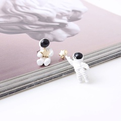 cute astronaut astronaut earrings wholesale Nihaojewelry