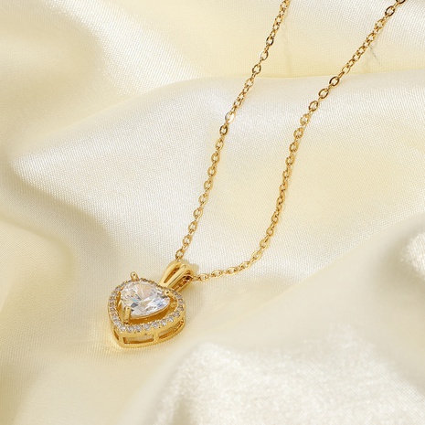 Exquisiter Damen hochzeits schmuck Edelstahl Gold groß Single glänzender Kristall herzförmiger Anhänger Verlobung kette weiblich's discount tags
