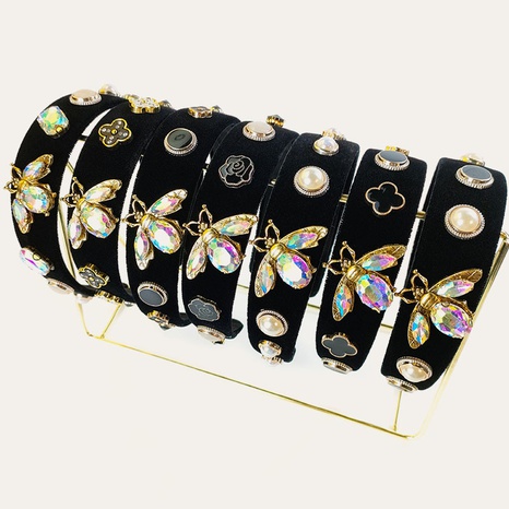 European and American Style Baroque Bee Color Rhinestone Headband Popular Heavy Industry Pearl Hairpin Cross-Border New Arrival Metal Headdress's discount tags