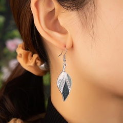 fashion vintage solid color oil drip glaze leaf earrings wholesale nihaojewelry