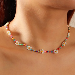 handgewebte kleine gänseblümchenblume perlenkette im ethnischen stil Großhandel nihaojewelry