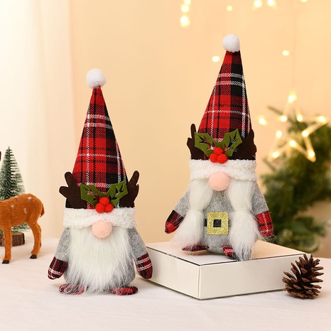 Muñecos de peluche de sombrero a cuadros navideños al por mayor Nihaojewelry's discount tags