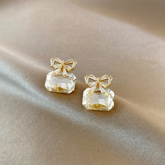 Korean style design personality trend zircon earrings fashion temperament earrings female niche all-match earrings
