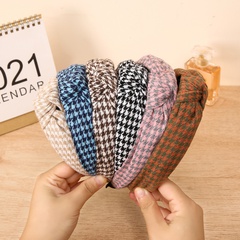 Autumn and winter new houndstooth hairband fabric classic knotted headband retro Korean outing pressure hair head buckle hair accessories women