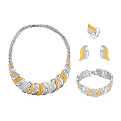 nouvelle mode simple alliage premier collier et boucles d'oreilles ensemble de bijoux de mariage de mariée en quatre pièces