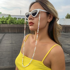 Europäische und amerikanische Schmucktemperamentimitation perlengewebte runde Perlenkette Brillenkette U-förmiger hängender Hals Sonnenbrillenzubehör