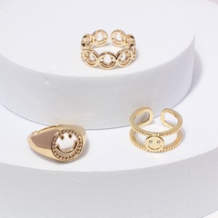personalidad anillo de hip-hop moda creativa doble capa geométrica cara sonriente circón cobre anillo chapado en oro