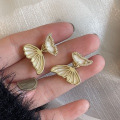 925 silver needle earrings mother of pearl butterfly fishtail pearl earrings Korean temperament two-wear earrings