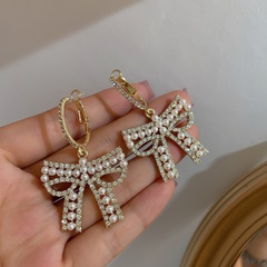 Korean temperament personality full diamond pearl bow earrings niche design sense earrings