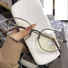 TR Stahlleder ultraleichte Brillen rahmen 2021 New Xiuzhi Gleicher Brillen rahmen Anti-Blaulicht flacher Spiegel rundes Gesicht ultraleicht trendy