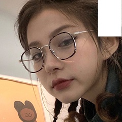 Anti-Blue Light Hawksbill Glasses Frame Female Ins Plain Internet Celebrity Same Style 2021 New Korean Style with Myopic Glasses Option Plain Glasses