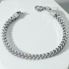 Titanium steel men's bracelet creative fashion simple jewelry European and American jewelry wholesale