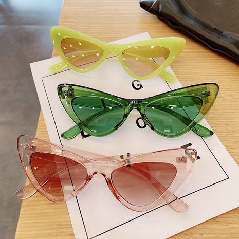 retro transparent candy color cat-eye sunglasses wholesale Nihaojewelry's discount tags