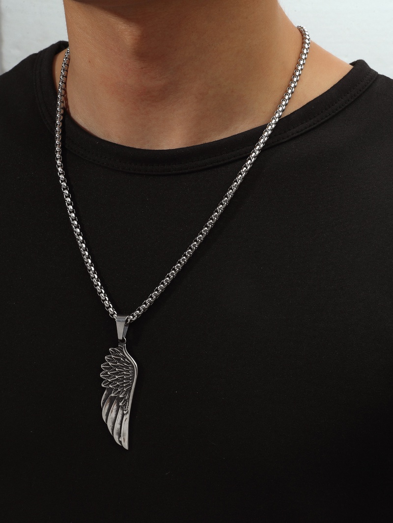 Trendy male domineering retro titanium steel feather wings pendant necklace jewelry