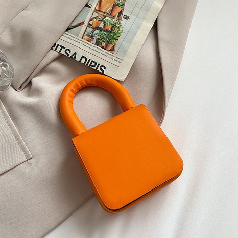retro solid color thick handle handbag wholesale Nihaojewelry's discount tags