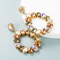 farbiger Glasdiamant hohle tropfenförmige hängende Ohrringe Großhandel nihaojewelry