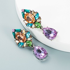 Modefarbe Legierung eingelegte tropfenförmige Glasdiamantohrringe Großhandel Nihaojewelry