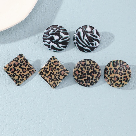 simple geometric leopard pattern earrings wholesale Nihaojewelry's discount tags
