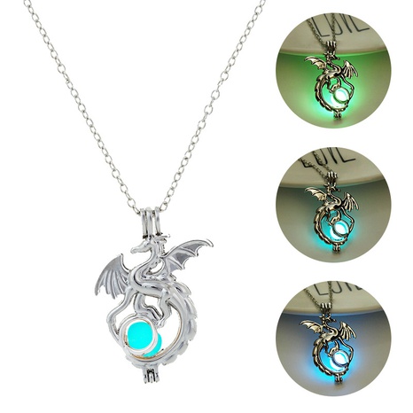 Halloween luminous pterodactyl pendant punk style necklace wholesale jewelry Nihaojewelry's discount tags