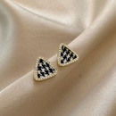 simple contrast color plaid geometric triangle rhinestone alloy earringspicture7