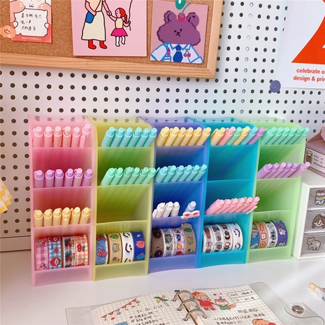 Koreanischer Schreibtisch-Aufbewahrungsschlauch Student Candy Color schräger Stifthalter's discount tags