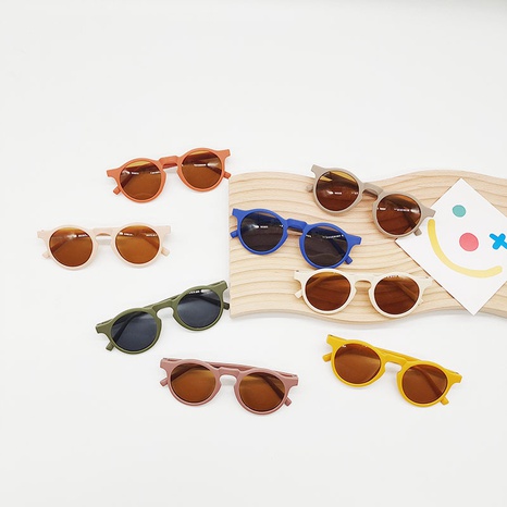 2021 nuevas gafas de sol anti-ultravioleta para niños con marco redondo lindo al por mayor's discount tags