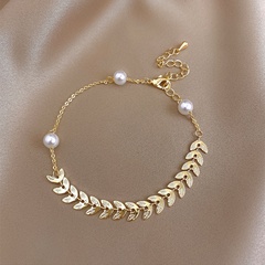 Fashion geometric pearl gold wheat titanium steel bracelet wholesale