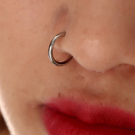 European and American creative non-pierced U-shaped nose clip's discount tags