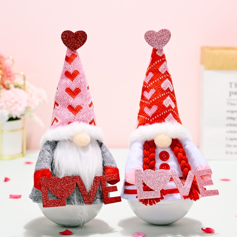 Neue Valentinstag Dekoration Strickmütze Stehbecher Puppe Ornamente's discount tags