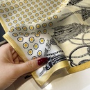 Pendentif couture coren disque  pois curling foulard carr dcoratif en soie de mrierpicture9