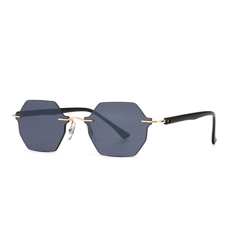 classic sunglasses European American square sunglasses female NHCCX601077's discount tags