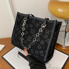 2022 new trendy fashion flower pattern chain hand-held one-shoulder tote bag