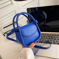 new Korean version 2022 fashion solid color messenger handbag