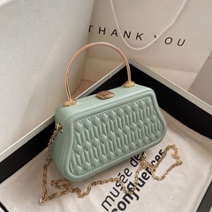 2022 new trendy handbag women's fashion solid color messenger chain bag